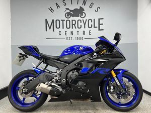 YAMAHA R6 600 SUPER SPORTS PETROL MANUAL EURO 4 (118 PS) 599 CC