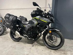 ② KAWASAKI VERSYS X 300 VOL AVONTUURLIJKE EXTRA'S
