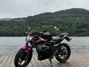 KAWASAKI Z125 UNICO DONO ALPENDORADA, VÁRZEA E TORRÃO