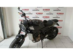VENDO HUSQVARNA SVARTPILEN 801 (2024 - 26) USATA A TORINO (CODICE 9723098) - MOTO.IT