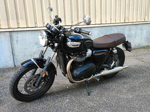 TRIUMPH BONNEVILLE T100 BLACK