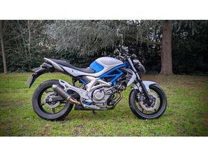 2009 SUZUKI SFV GLADIUS 650 V-TWIN SV650 STUNNING NAKED MOTORCYCLE FINANCE FSH