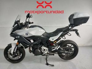 BMW - F 900 XR
