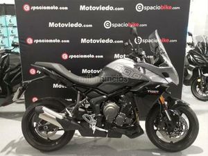 TRIUMPH - TIGER SPORT 800
