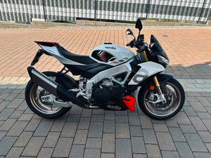 APRILIA TUONO V4