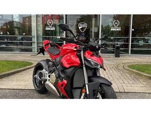 VENDO DUCATI STREETFIGHTER V4 (2025 - 26) USATA A GRUGLIASCO (CODICE 9892861) - MOTO.IT