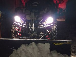 HYDRAULIIKALLA VARUSTETTU VÄHÄN AJETTU LAATUMÖNKIJÄ T3B