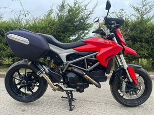 2013 13 DUCATI HYPERSTRADA 821 HYPERMOTARD SUPERMOTO TOURER RED PANNIERS HISTORY