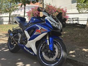 GSXR 600 K9 COM EXTRAS ALMADA, COVA DA PIEDADE, PRAGAL E CACILHAS