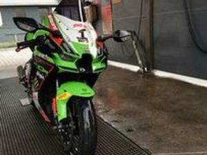 KAWASAKI NINJA ZX-10R