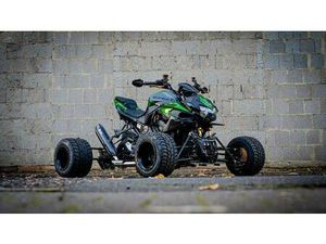 KAWASAKI EXEET BLACKBULL H2