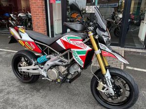 APRILIA DORSODURO 750 SUPER MOTO PETROL MANUAL (89 PS) 750 CC