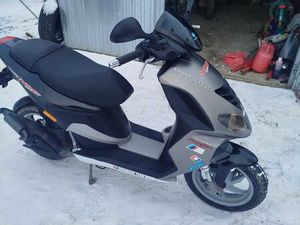 PIAGGIO NRG 50 2T – STAN SALONOWY! MOCNY (93 KM/H).JAK NOWY!SZWAJCARIA GORLICE