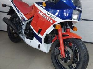 HONDA VF 500 F2 KLASYK KALETNIK