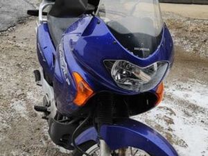 HONDA TRANSALP 650 NISKI PRZEBIEG SANOK