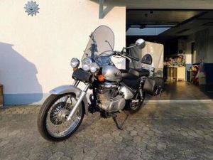 SUZUKI VL125 LC INTRUDER SEHR WENIG GELAUFEN, TOP ZUSTAND!