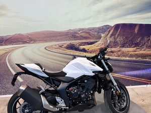 CB 1000 HORNET MIT GARANTIE