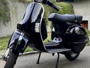 VESPA PX 125 , NUR 3900 KM , 2016 !