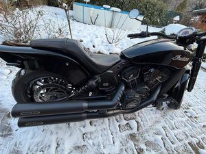 INDIAN SCOUT SIXTY THUNDER BLACK