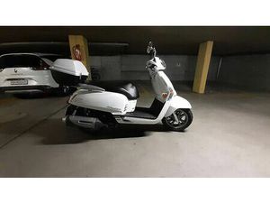 ROLLER KYMCO LIKE 200I TOP ZUSTAND