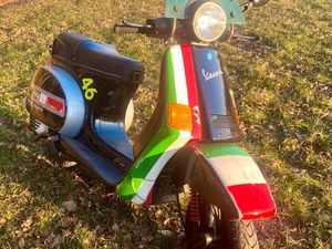 VESPA COSA 200