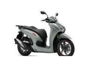 VENDO HONDA SH 350I SPORT (2025 - 26) NUOVA A BOLLATE (CODICE 9500537) - MOTO.IT