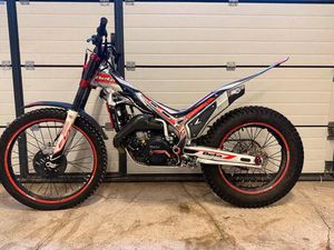 TRIAL BETA EVO 300 2T – TOP ZUSTAND + ZUBEHÖR