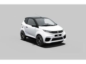 AIXAM LEICHTMOBIL CITY SPORT MIT SCHWARZEM DACH