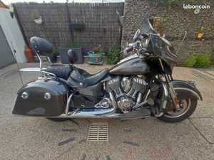 A SAISIR TRES BELLE MOTO INDIAN CHIEFTAIN 1811