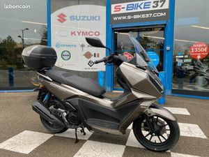 KYMCO 125 SKYTOWN
