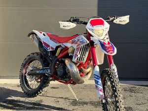 BÊTA 300 RR RACING