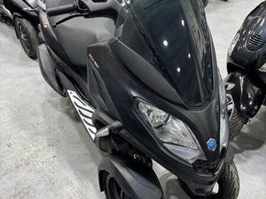 PIAGGIO MP3 300 HPE
