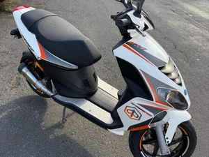 VENDS MC5 TRÈS BON ÉTAT