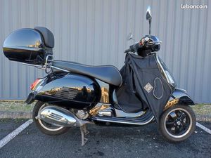 PIAGGIO VESPA 300 GTS SUPER