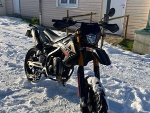 RIEJU MRT PRO 50 – 2022 – TRÈS BON ÉTAT – BLACK SERIES