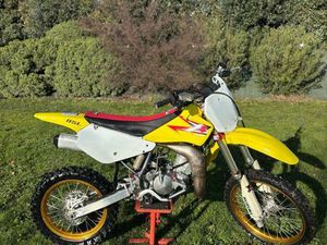 MOTO CROSS SUZUKI 85 RM 2012 89H D’ORIGINE