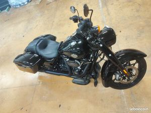 ROAD KING HARLEY DAVIDSON