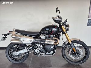 TRIUMPH SCRAMBLER 1200 XE