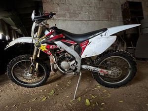MOTO ENDURO 50 CC