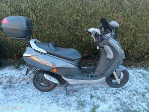 SCOOTER PEUGEOT ELYSTAR