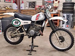 YAMAHA 250 YZ 1981