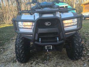 QUAD KYMCO 550 FAIBLE KMS RÉVISÉ