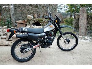 VEND MOTO HONDA 125 XL