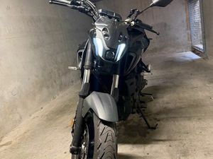 YAMAHA MT-07