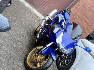 HONDA CBR 900