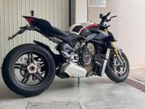 DUCATI STREETFIGHTER V4 SP