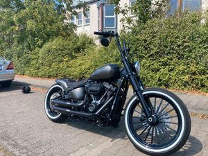 HARLEY DAVIDSON STREETBOB 114 FXBBS SOFTAIL