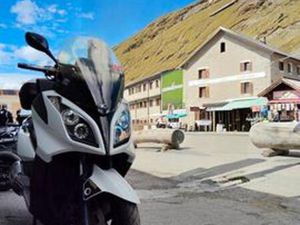 KYMCO DOWNTOWN 300I - 2012