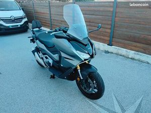 VENDS HONDA FORZA 750 ANNÉE 2023