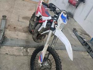 BETA XTRAINER 300 CCM 22 MODELL ENDURO (KEIN TAUSCH)